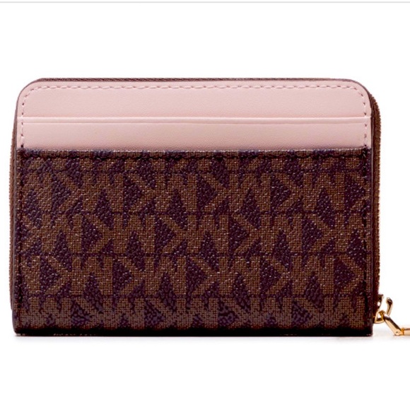 Michael Michael Kors NWT Half Dome Crossbody Rose and Matching beautiful… - Picture 11 of 16